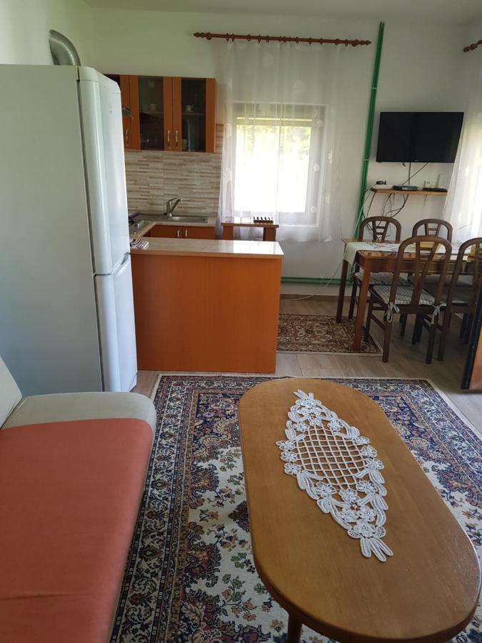 La Bunicu Villa Polovragi Bagian luar foto